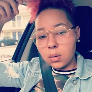 Meet your Posher, Ayana